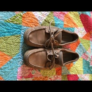 Sperry boat shoes